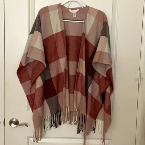 LC Lauren Conrad Sweaters Lauren Conrad Shawl Poshmark